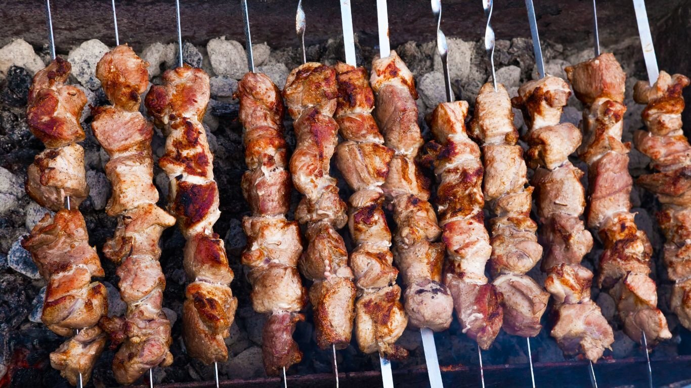 Start your Hanoi Travel with a flavorful bite